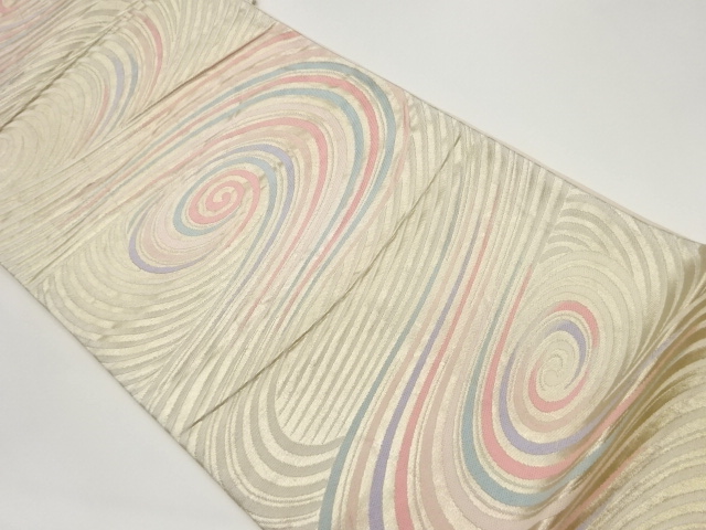 渦模様織出し袋帯